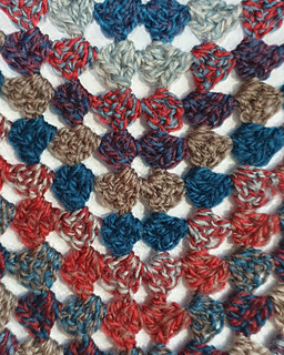 Ravelry: Zauberball Crazy Dreiecksuch pattern by Martina Kröger