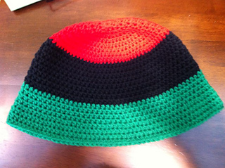 Noelle Puppytooth Bucket Hat