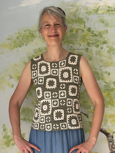 Irregular Granny Square Summer Top photo 2