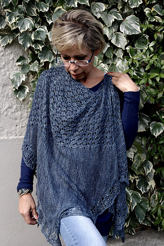 Ravelry: Uma pattern by Laura Virginia Manfredi