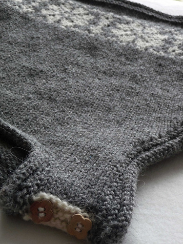 Rose Winter Vest photo 8