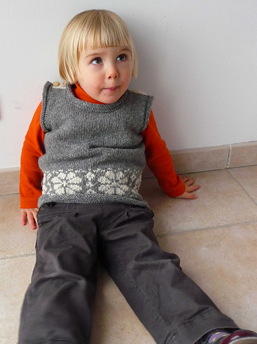 Rose Winter Vest photo 9
