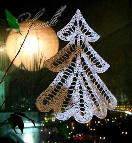 Christmas Tree Ёлочка стройная