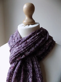 Gillyflower Scarf