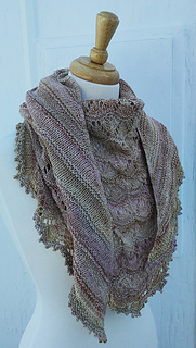 Ravelry: Kimberley 24-11 Handspun pattern by Nancy Lekx