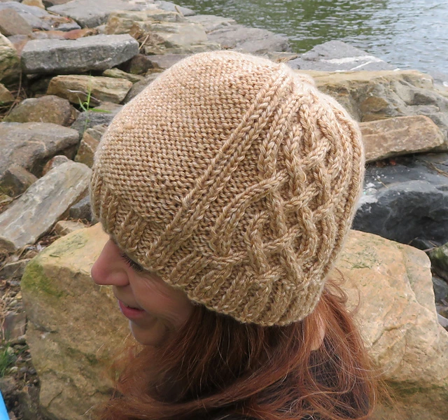 Lena Mathisson Interview Gift A-long 2019 13 Saxony Hat by Lena Mathisson