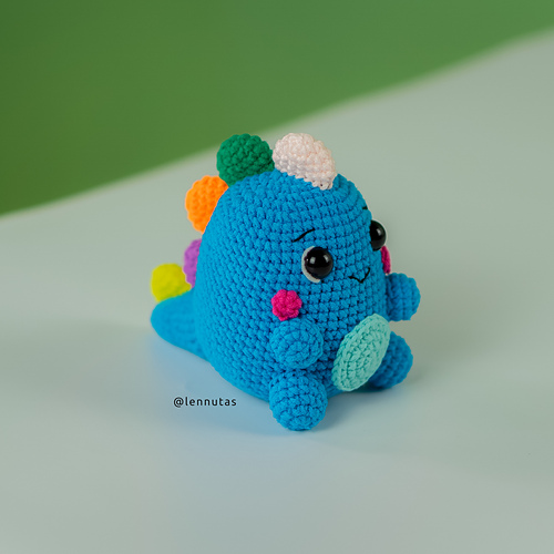 Chubby Dinosaur - Thao Nguyen Lennutas