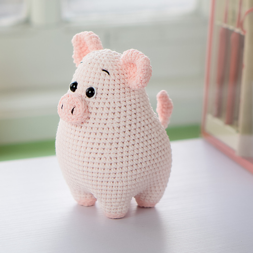 chubby-pig-1C_medium.jpg