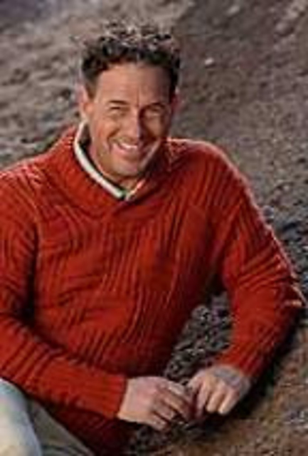 Modell 21 Herrenpullover mit Strukturmuster