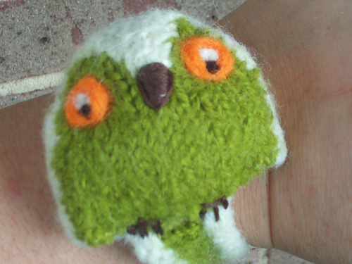 Felted Owl Pincushion Wristband photo 6