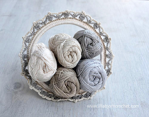 Borders Around Embroidery Hoop