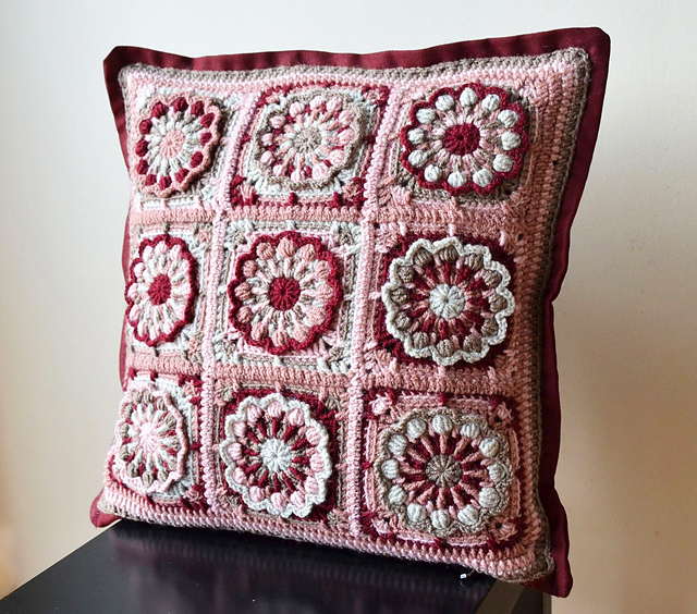Ravelry Pinky Mood Pillowcase Pattern By Tatsiana Kupryianchyk