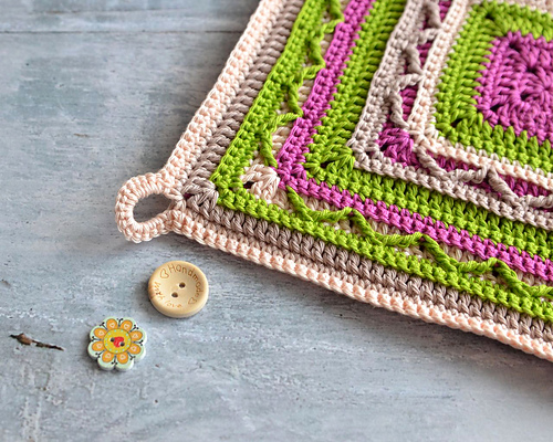 Tulip Potholder photo 4