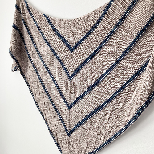 Ravelry: Snakewood Shawl pattern by Berangere Cailliau
