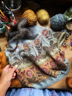 feerie　Hooked vintage アイルランド製ニット Ravelry: lindtski's Dragonfly sweater test