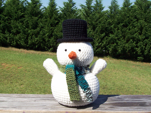 Amigurumi Snowman photo 4
