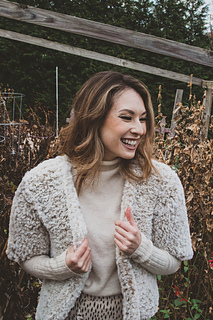 Photographer: MANMAN Studios
Model: Katie Nacu