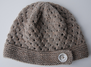 Ravelry: Eyelet Hat Pattern pattern by Lisa Taylor