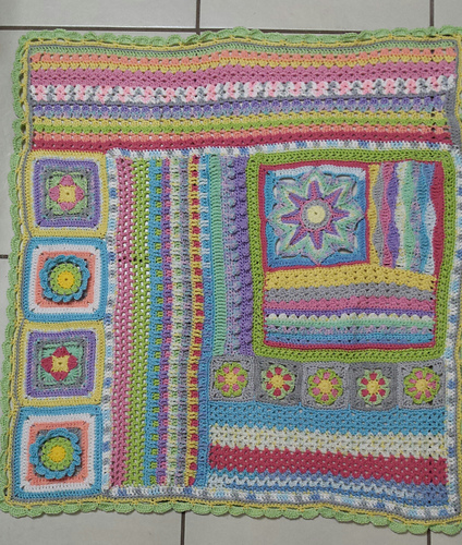 Scrapsadelic Groovy Blanket photo 7