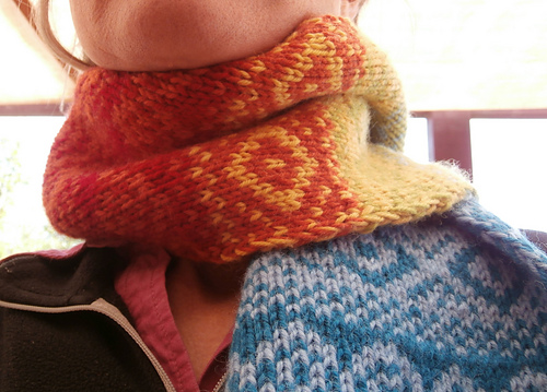 Rainbow scarf & hat photo 4