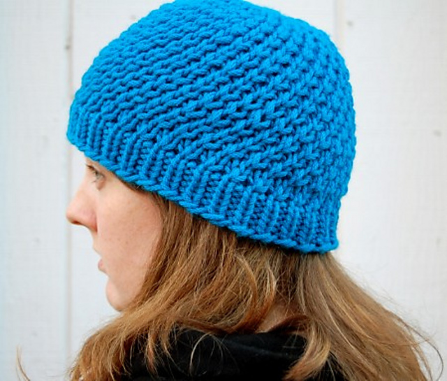 Ravelry Piazza Hat pattern by Loop Knits