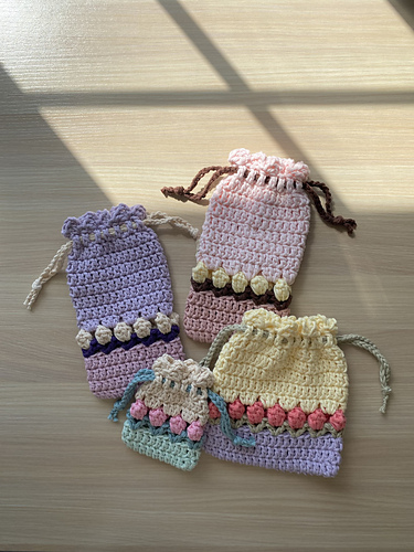 Tulip Drawstring Pouch