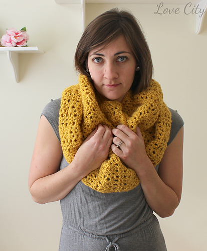 Lacy Bell Caplet photo 5