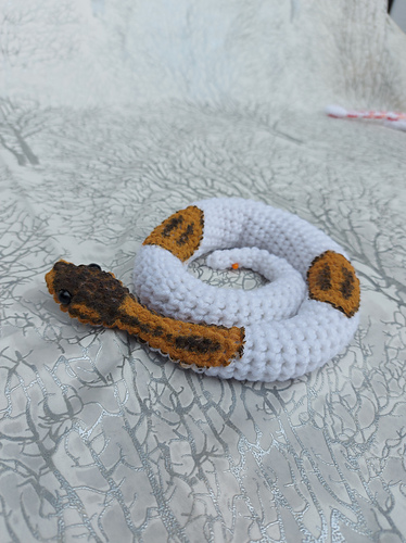 Ravelry: Small Ball Python Plush pattern by Beth Mulligan of Skyfire ...