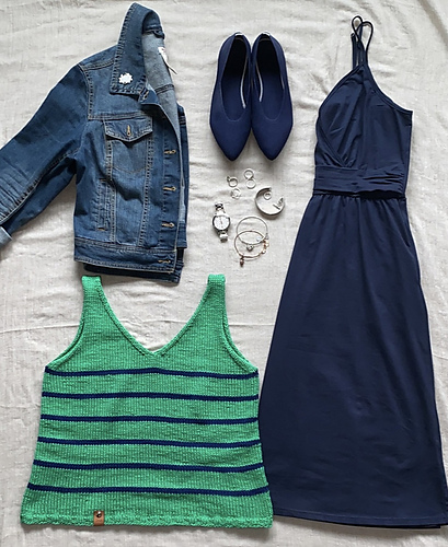 Ravelry: Two Evenings Top pattern by loveknit.nl