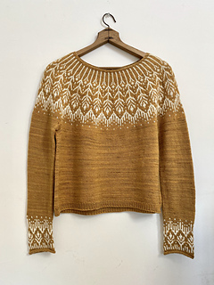 Ravelry: Sonrae pattern by Jennifer Steingass