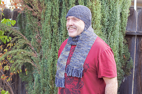 Lue med Skjerf som er Festet - bylsefried