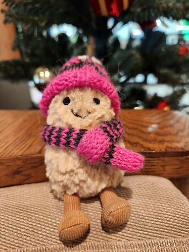 Basic Scarf & Beanie for Jellycat Peanut bag charm photo 3