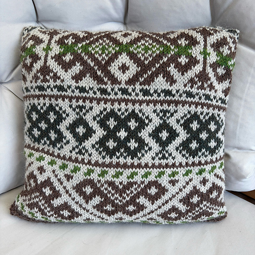 Knit Pillow Dawn