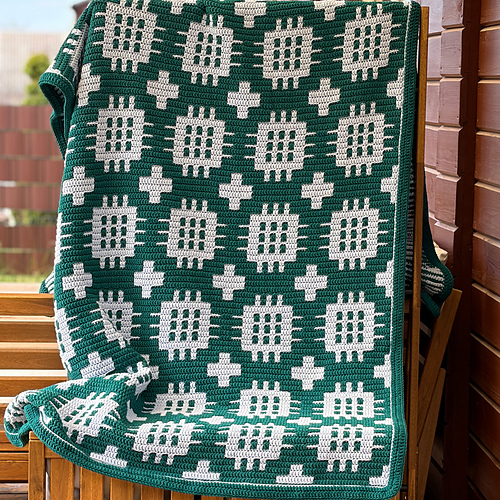 Mosaic Blanket Furrows