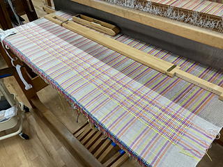 Weaving!  There’s weaving!