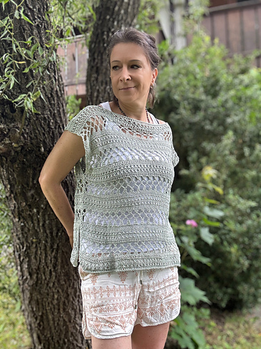 Azalee Pullover & Shirt photo 7