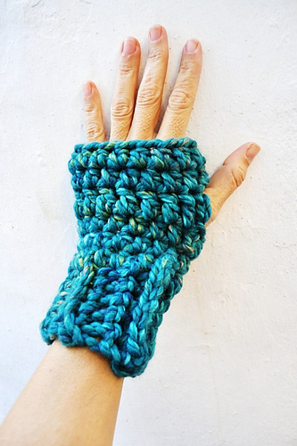 Ines Mittens photo 1