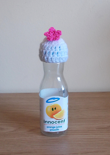 Innocent Smoothie - Age UK - Flower on Top Hat photo 1