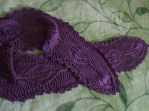 Ravelry: Lamina pattern by Karen S. Lauger