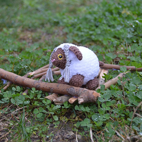 Pokémon Wooloo - Marina Artamonova