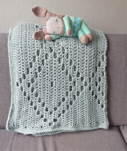 Diamond filet blanket photo 3