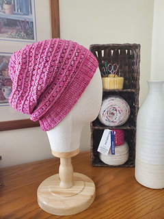 Ravelry: marlysmarie's Eyelet Ridge Hat