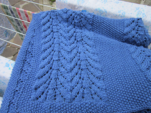 Classic Lace Baby Throw photo 5