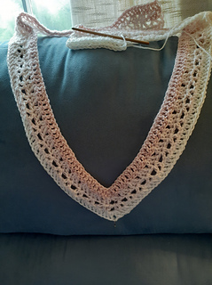 New V-Land Scarf in Pinks & Beige - starting row 5