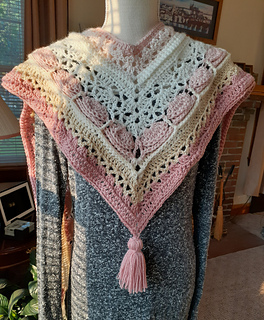 New V-Land Scarf in Pinks & Beige - with tassel