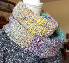 Noro Mosaic Cowl - with end woven in