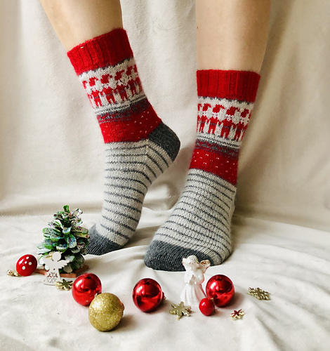 0-722 Dancing Elves photo 2