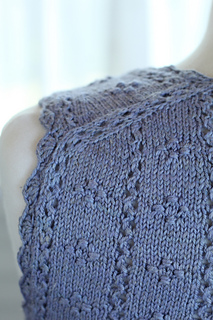 Knit by Heather @sewhappyjane in Sew Happy Jane Silky Linen Sport, color Periwinkle, with crochet trim mod