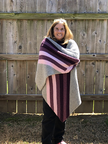 Ravelry: Ribbon Wrap pattern by illitilli