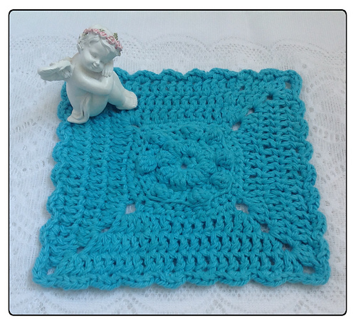 Circle of Bobbles Washcloth photo 2